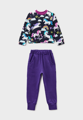 Костюм из свитшота с единорогами и фиолетовыми брюками
