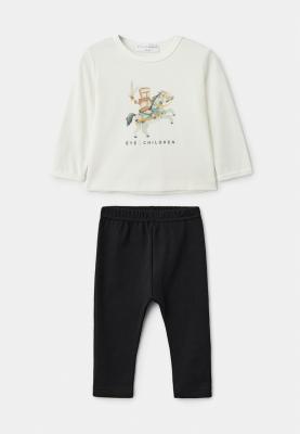 Комплект из лонгслива и брюк