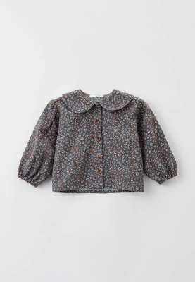 Блузка Милли для малышей из теплого хлопка с красными цветочками (серо-синий)