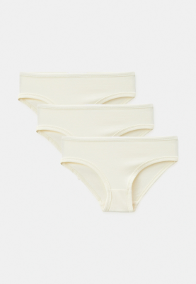 Комплект из нижнего белья молочного цвета