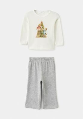 Комплект из лонгслива и брюк