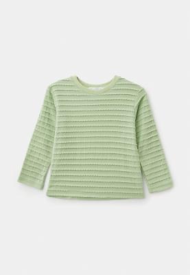 Лонгслив объёмный