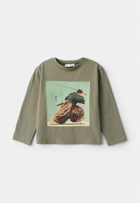 Лонгслив с принтом