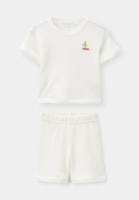 Костюм Масару