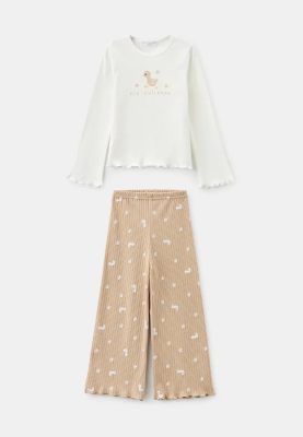 Пижама бежевого цвета с принтом для девочек