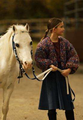 Кардиган вязаный