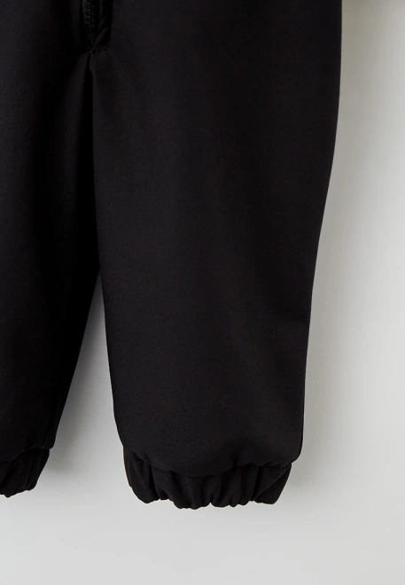 Комбинезон из влагозащитного материала софтшелл на молнии