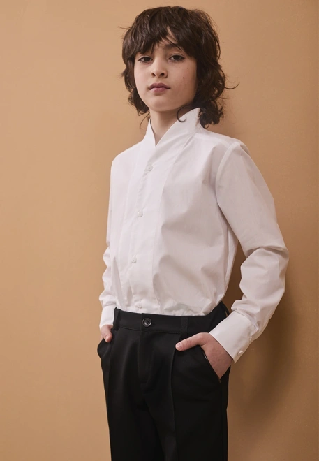Рубашка Тристан из сорочечной ткани в белом цвете для мальчиков Рубашка Тристан из сорочечной ткани в белом цвете для мальчиков