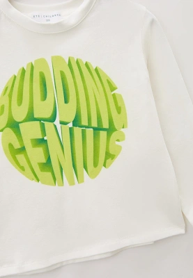 Лонгслив молочный с яркой надписью в салатовом цвете