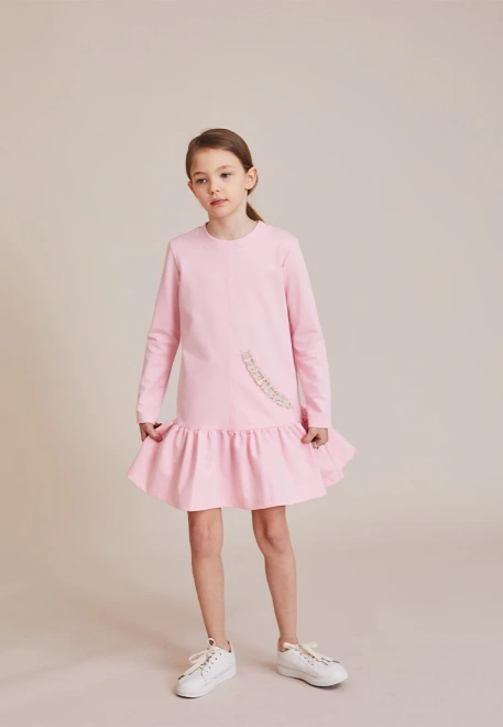 Платье свободное из футера с отрезной юбкой в сборку