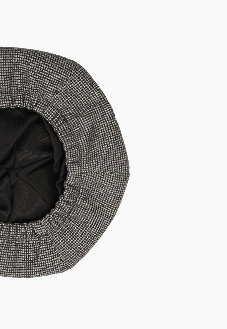 Берет из мягкой костюмной клетки