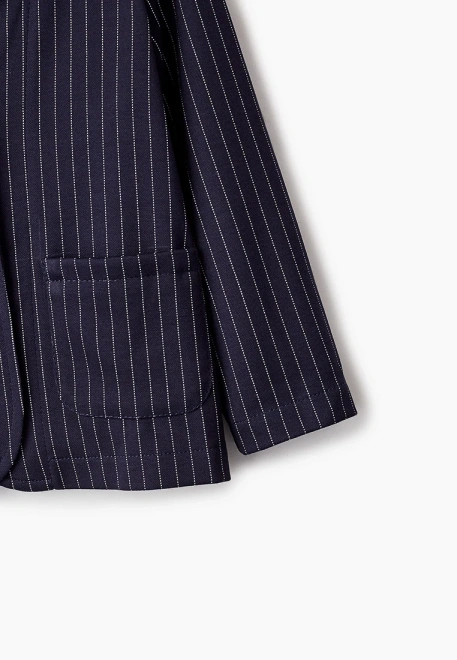 Костюм из трикотажа в полоску с укороченным брюками