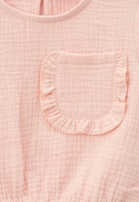 Блузка из муслина в розовом цвете