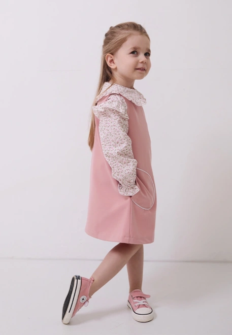Платье в серо-розовом цвете для малышей
