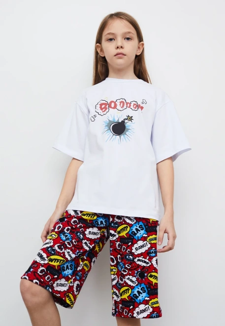 Пижама с яркими шортами 