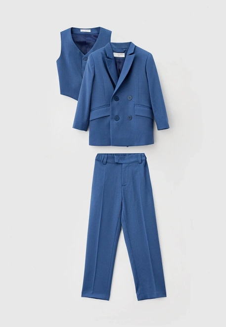 Костюм тройка классический на мальчика