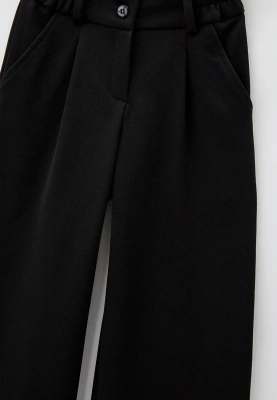 Брюки свободные из костюмной ткани черного цвета