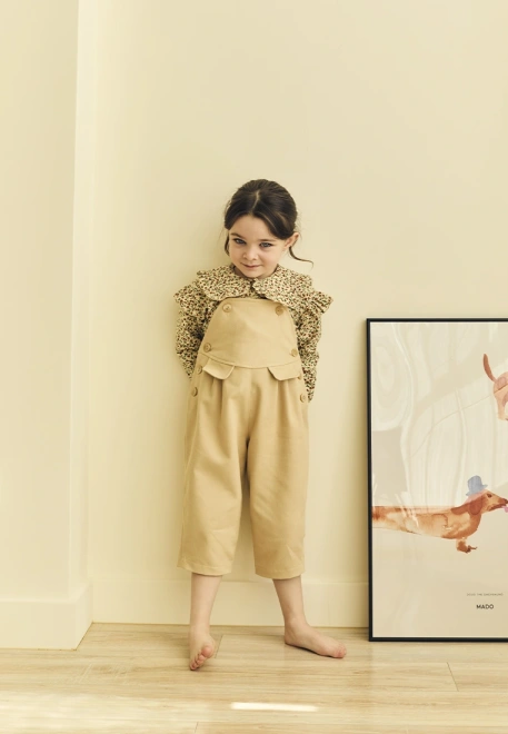 Комбинезон объемный из бежевого денима для малышей