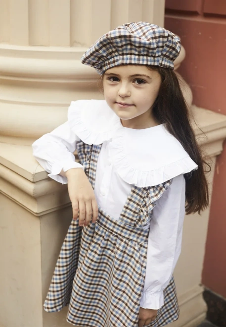 Берет из костюмной  ткани в клетку Берет из костюмной  ткани в клетку