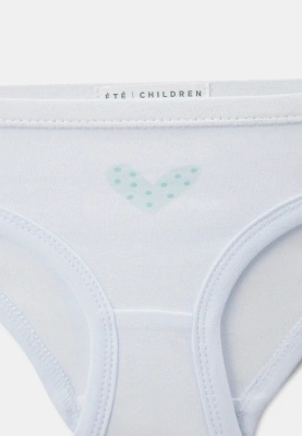 Комплект нижнего белья из двух штук в белом цвете