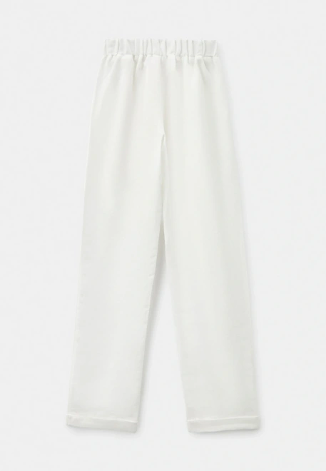 Костюм из рубашки и брюк