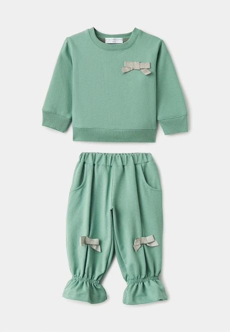 Комплект из лонгслива и брюк