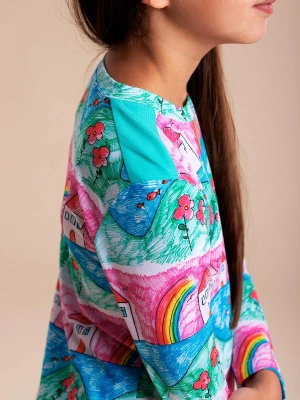 Платье мини из тонкого трикотажа с ярким принтом 