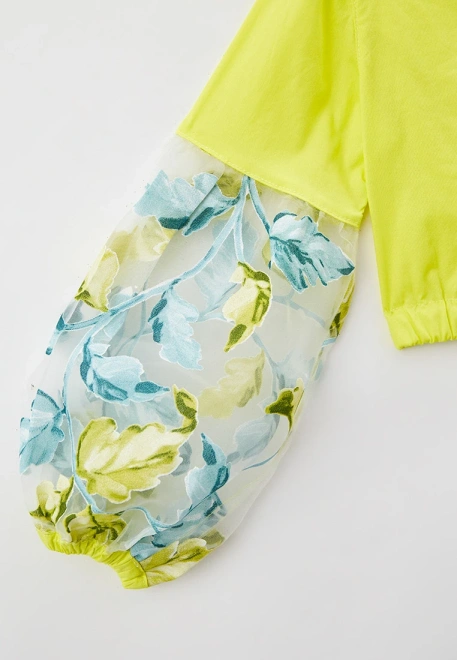 Костюм из укороченной куртки и шорт из тонкого хлопка ярко-желтого цвета