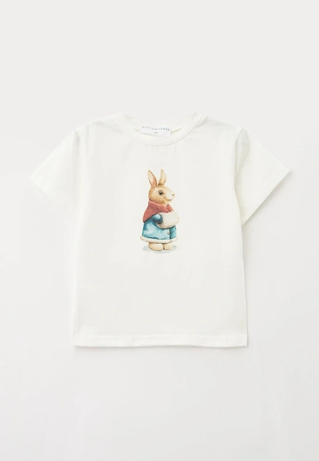 Футболка молочного цвета с рисунок заяц в шубке