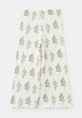 Пижама с принтом в белом цвете для девочек