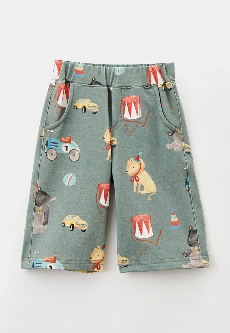 Костюм с шортами и толстовкой на молнии 