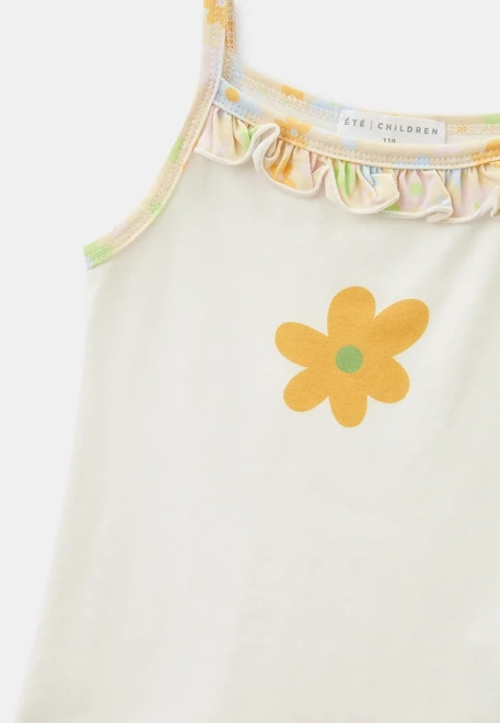 Комплект из майки и шортиков с цветами