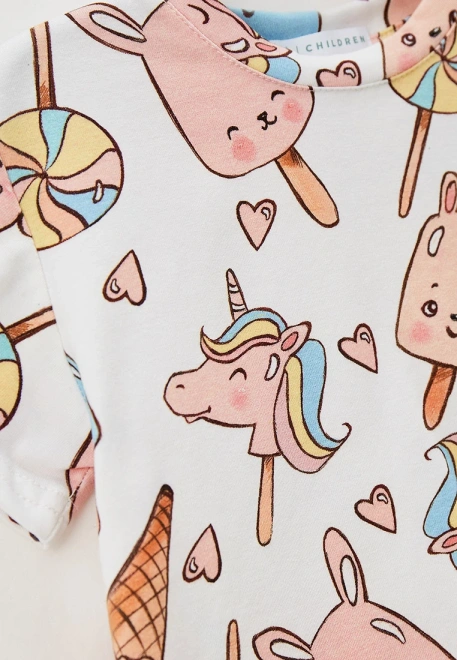 Футболка из тонкого трикотажа с летним принтом