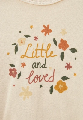 Пижама для девочек в молочном цвете