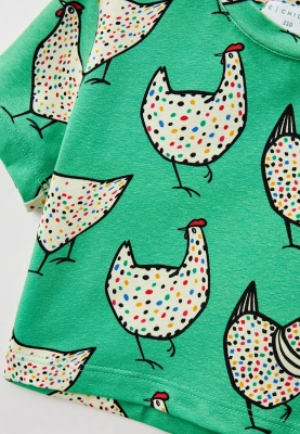 Футболка укороченная с принтом курочки в крапинку