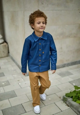 Рубашка темно-синего цвета