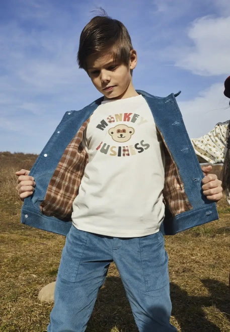 Костюм из плотного вельвета на мальчика  Костюм из плотного вельвета на мальчика