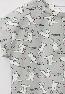 Пижама из трикотажа серого цвета с принтом кролики