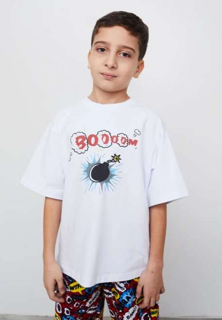 Пижама с яркими шортами 