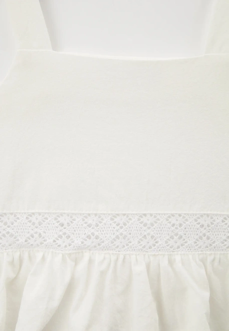 Костюм из майки и шорт