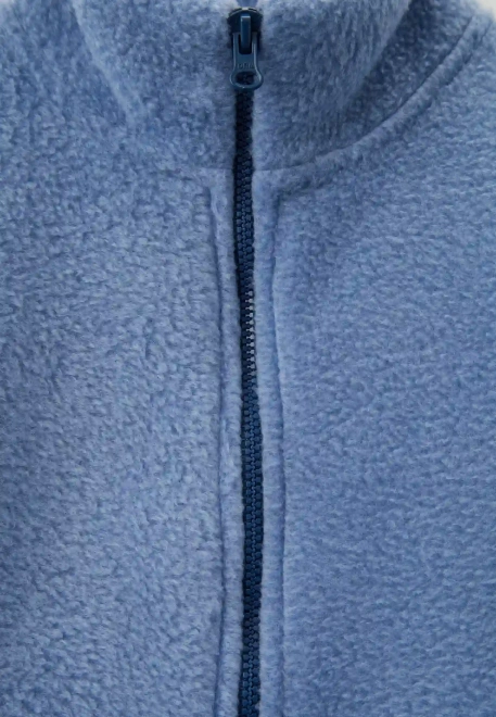 Толстовка флисовая с карманами в серо-голубом цвете Толстовка флисовая с карманами в серо-голубом цвете