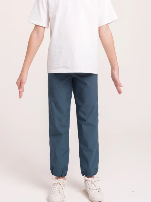 Брюки из влагозащитного материала