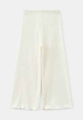 Пижама Эбигейл для девочек в молочном цвете