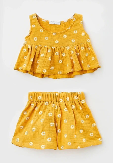 Костюм из муслина в горчичном цвете с ромашками
