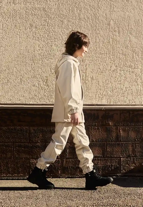 Комлект из куртки и комбинезона