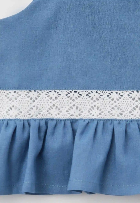 Костюм из майки и шорт