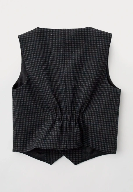 Жилет на мальчика классический в серую клетку