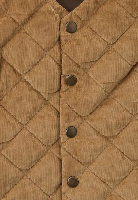 Жилет из вельвета