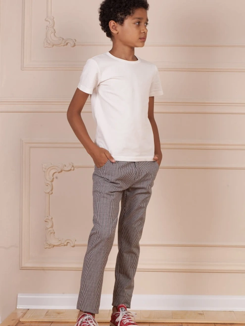 Брюки в гусиную лапку со смещенными боковыми швами 