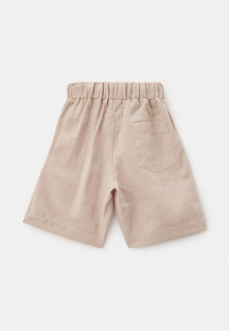 Костюм из рубашки и шорт